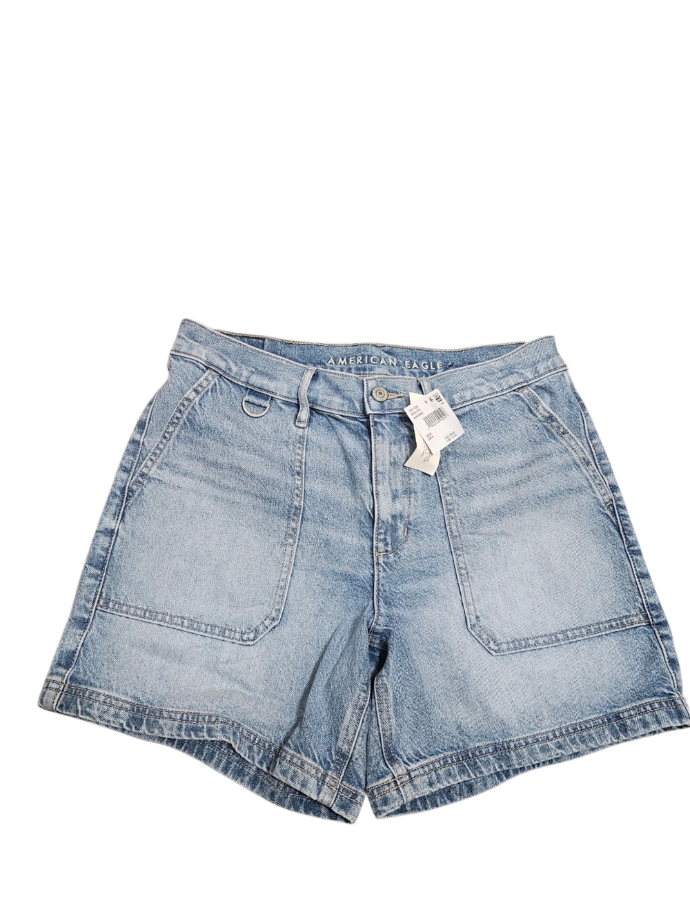 American Eagle Outfitters Strigid Light Wash Denim Relaxed Short NEW